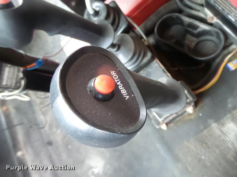 image for item DA3438 2002 International F2554 dump truck