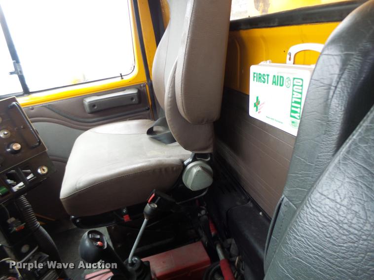 image for item DA3438 2002 International F2554 dump truck