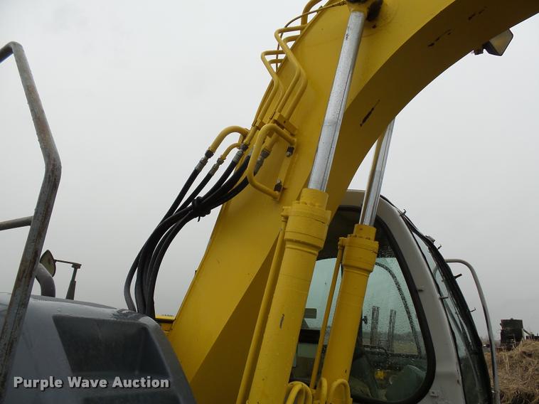 image for item DA3535 2006 Kobelco SK135SRLC-1E excavator