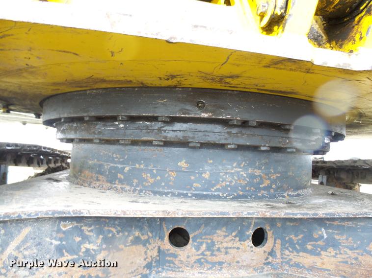 image for item DA3535 2006 Kobelco SK135SRLC-1E excavator