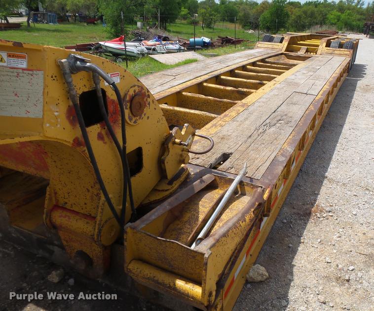 image for item DA5251 1998 Kalyn Siebert KSHRG-3-53T lowboy equipment trailer