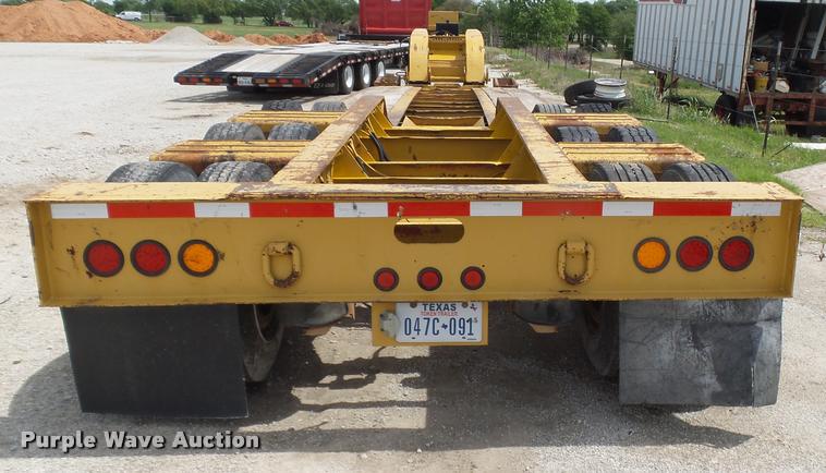 image for item DA5251 1998 Kalyn Siebert KSHRG-3-53T lowboy equipment trailer