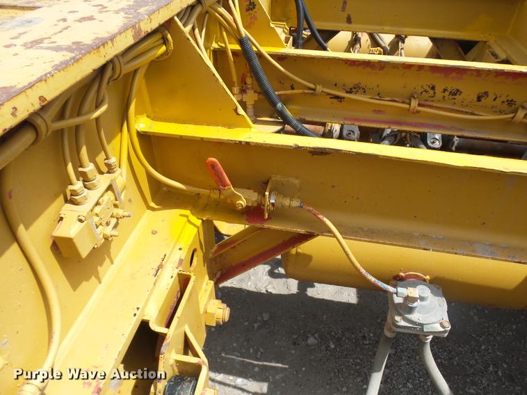 image for item DA5251 1998 Kalyn Siebert KSHRG-3-53T lowboy equipment trailer