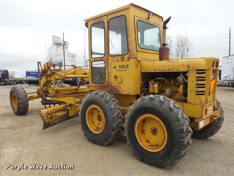 image for item DA8000 1968 Allis Chalmers M100B rigid frame motor grader