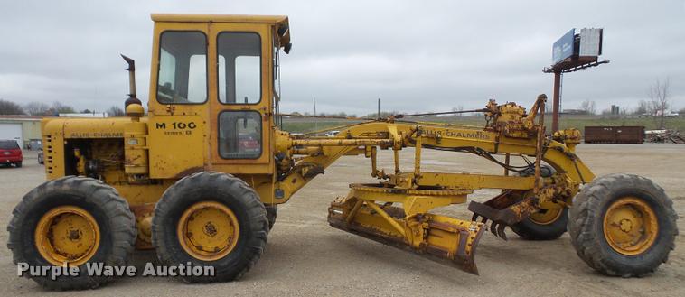 image for item DA8000 1968 Allis Chalmers M100B rigid frame motor grader