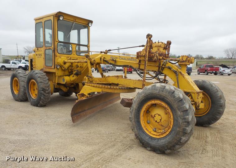 image for item DA8000 1968 Allis Chalmers M100B rigid frame motor grader