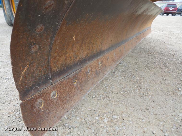 image for item DA8000 1968 Allis Chalmers M100B rigid frame motor grader