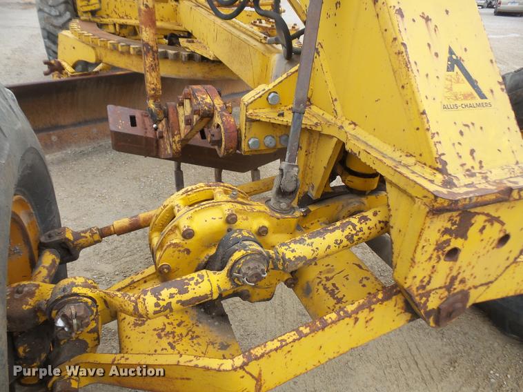 image for item DA8000 1968 Allis Chalmers M100B rigid frame motor grader