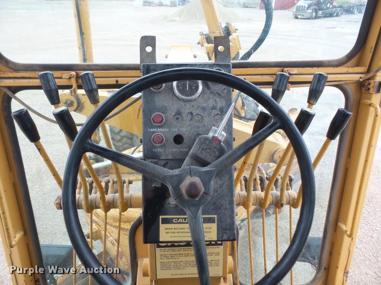 image for item DA8001 1987 Dresser A500E motor grader