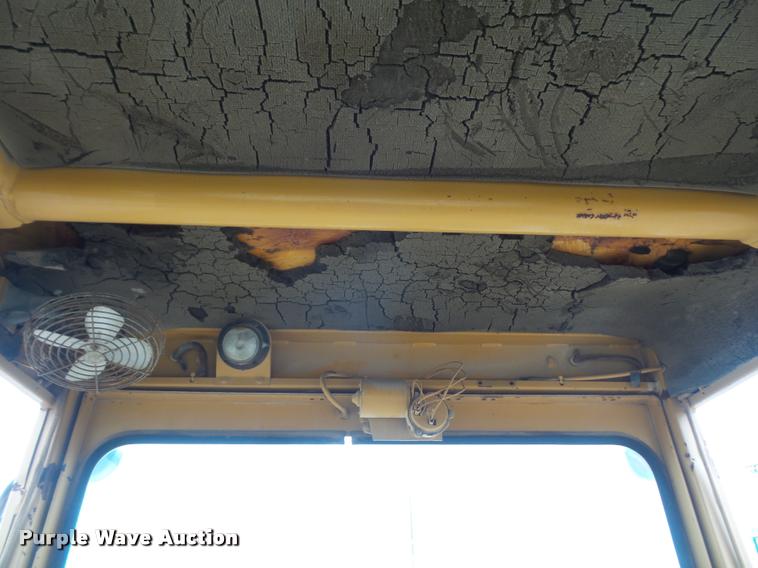 image for item DA8001 1987 Dresser A500E motor grader