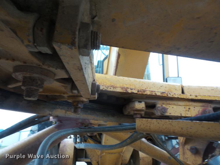 image for item DA8001 1987 Dresser A500E motor grader