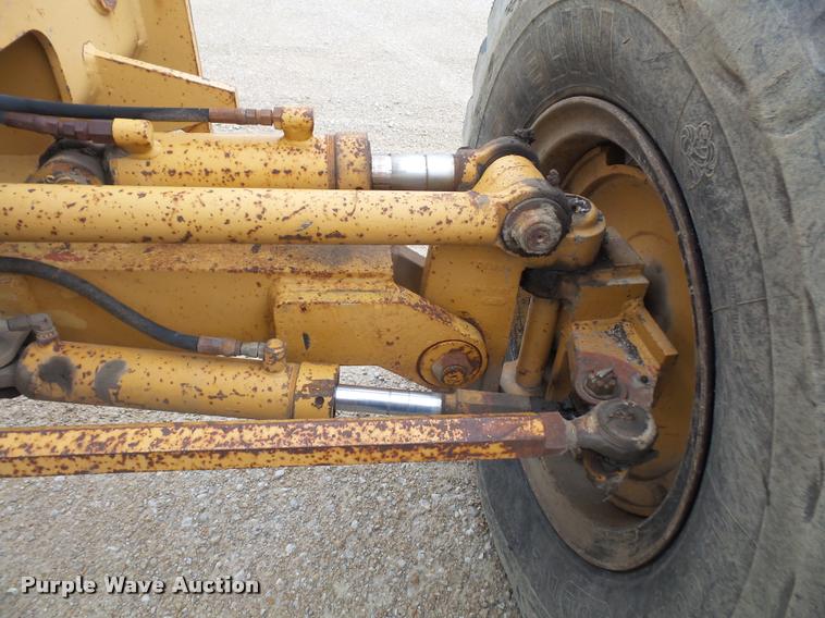 image for item DA8001 1987 Dresser A500E motor grader