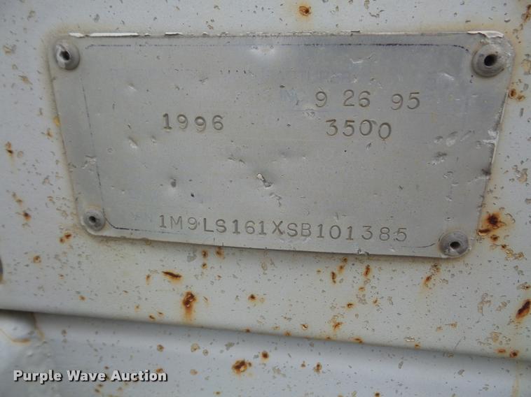 image for item DA8029 1996 Magnum light plant