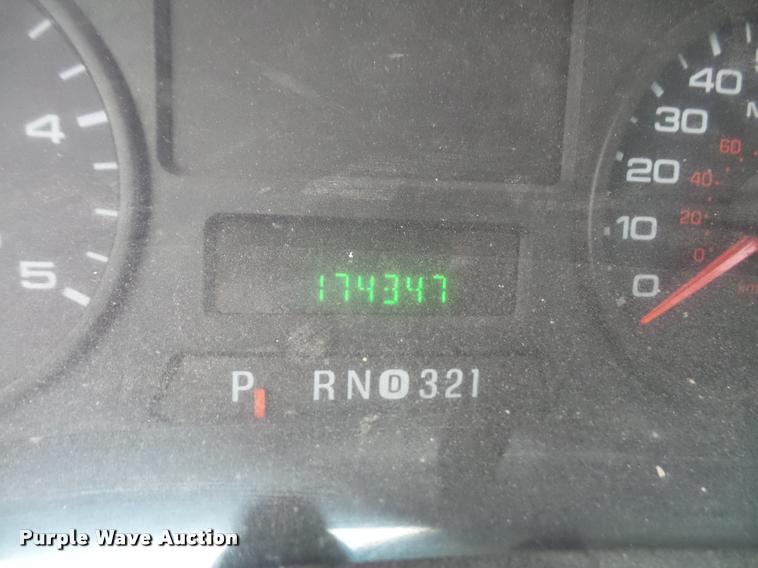 image for item DA8040 2005 Ford F450 dump truck