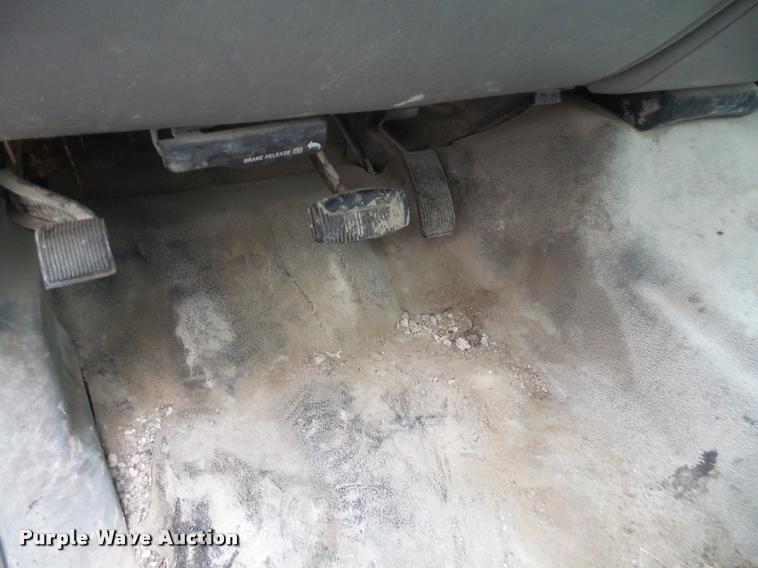 image for item DA8040 2005 Ford F450 dump truck