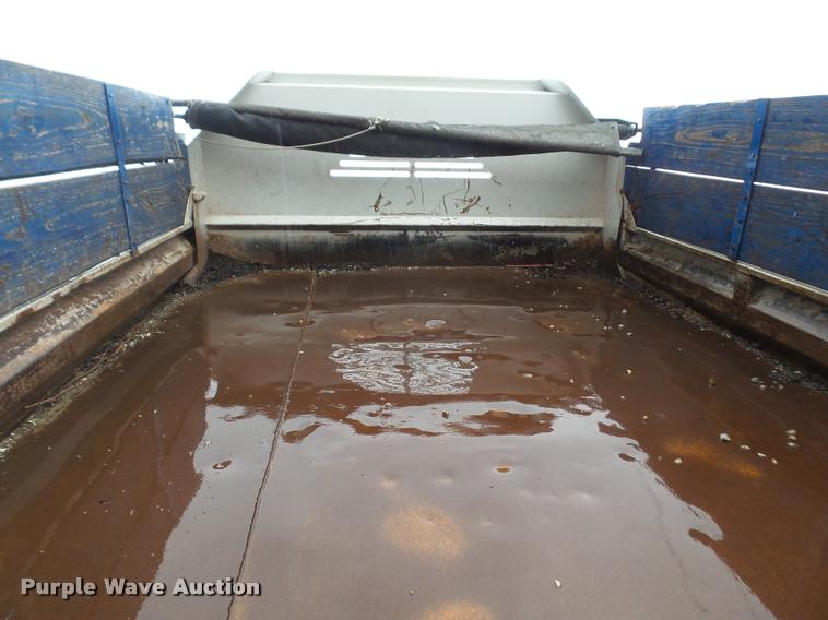 image for item DA8040 2005 Ford F450 dump truck