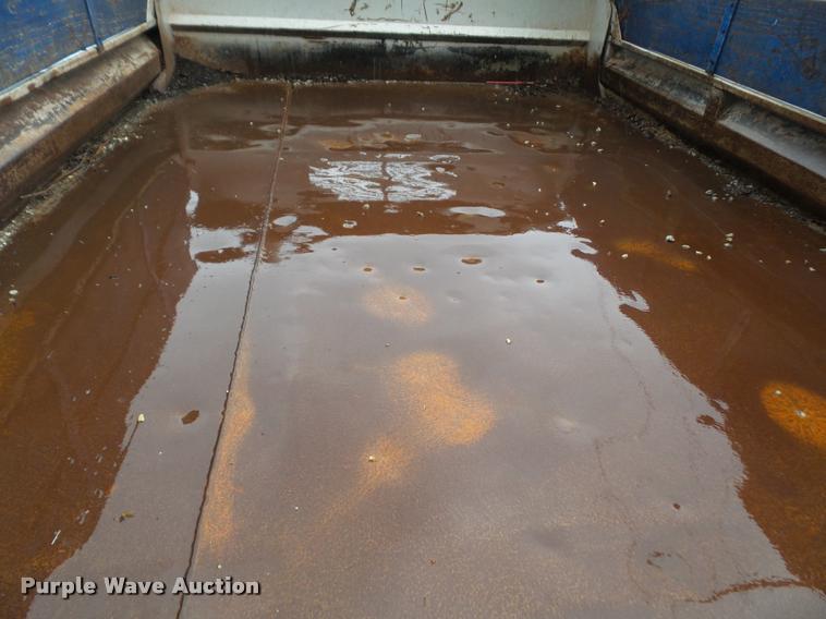 image for item DA8040 2005 Ford F450 dump truck