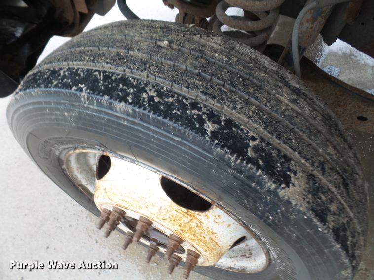 image for item DA8040 2005 Ford F450 dump truck