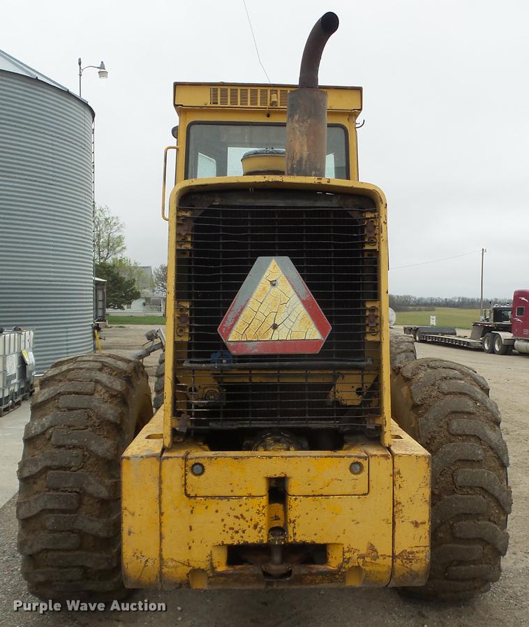 image for item DA8049 1984 John Deere 644C wheel loader