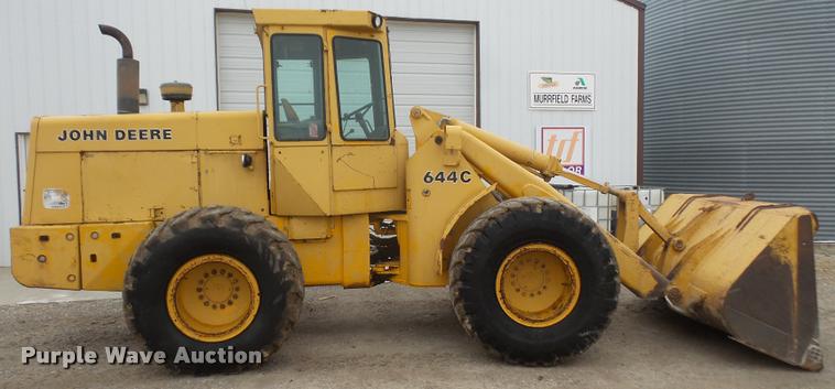 image for item DA8049 1984 John Deere 644C wheel loader