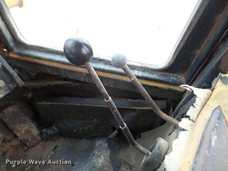 image for item DA8049 1984 John Deere 644C wheel loader