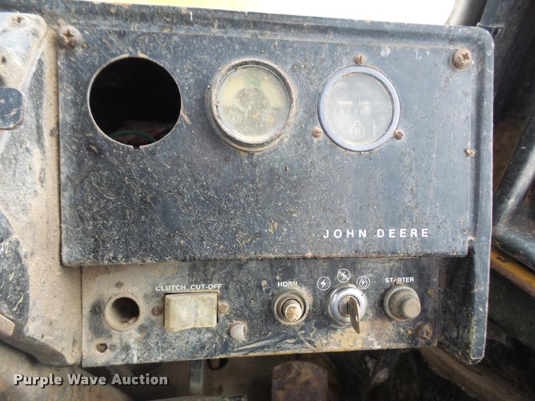 image for item DA8049 1984 John Deere 644C wheel loader