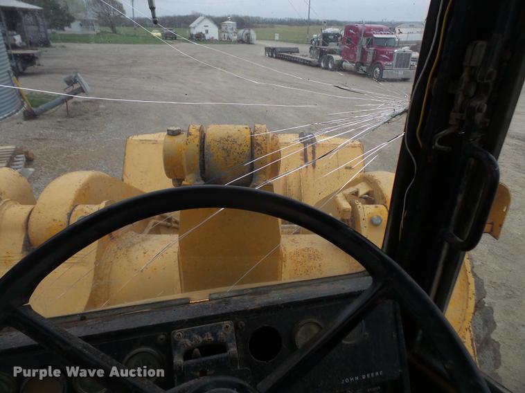 image for item DA8049 1984 John Deere 644C wheel loader