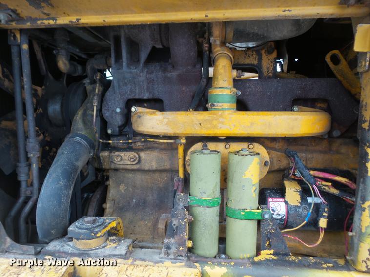 image for item DA8049 1984 John Deere 644C wheel loader