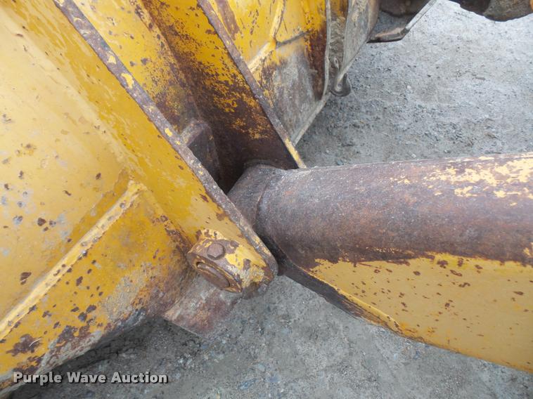 image for item DA8049 1984 John Deere 644C wheel loader