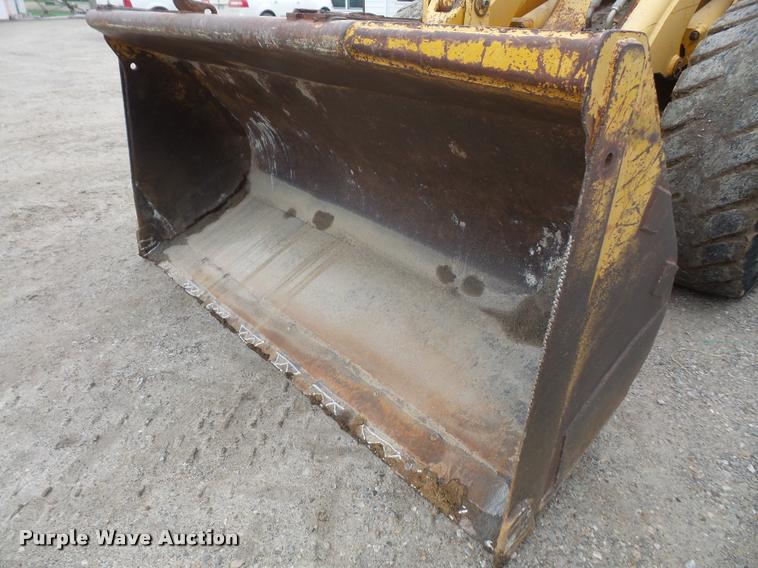 image for item DA8049 1984 John Deere 644C wheel loader