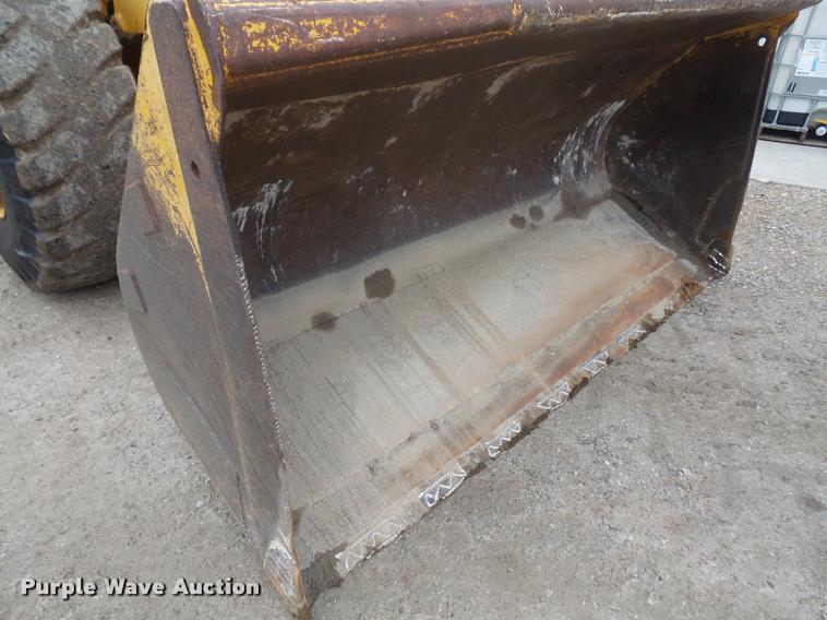 image for item DA8049 1984 John Deere 644C wheel loader