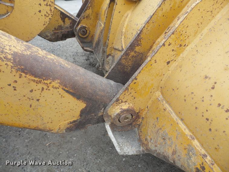 image for item DA8049 1984 John Deere 644C wheel loader