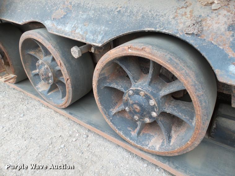 image for item DB0141 1999 Caterpillar AP-1055B paver