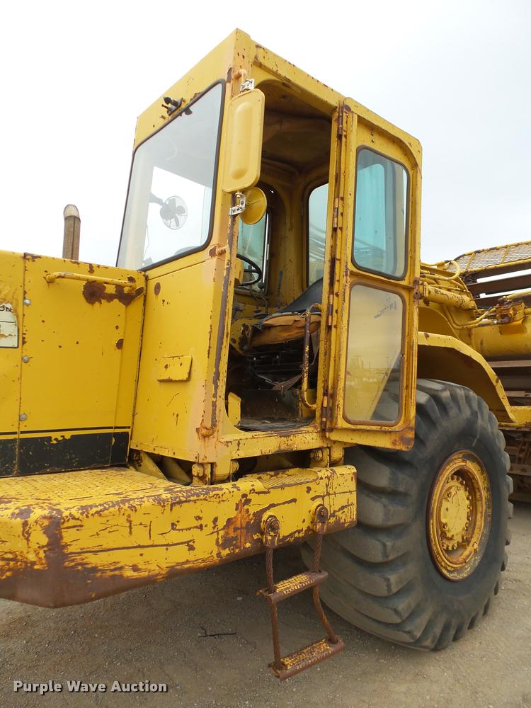 image for item DB0142 1989 Caterpillar 615C elevating scraper