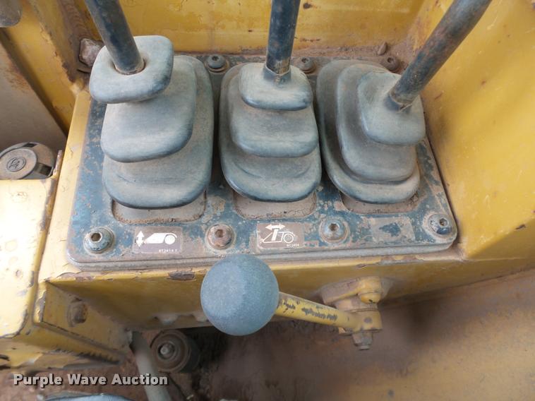 image for item DB0142 1989 Caterpillar 615C elevating scraper