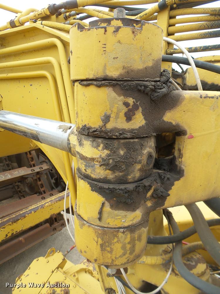 image for item DB0142 1989 Caterpillar 615C elevating scraper