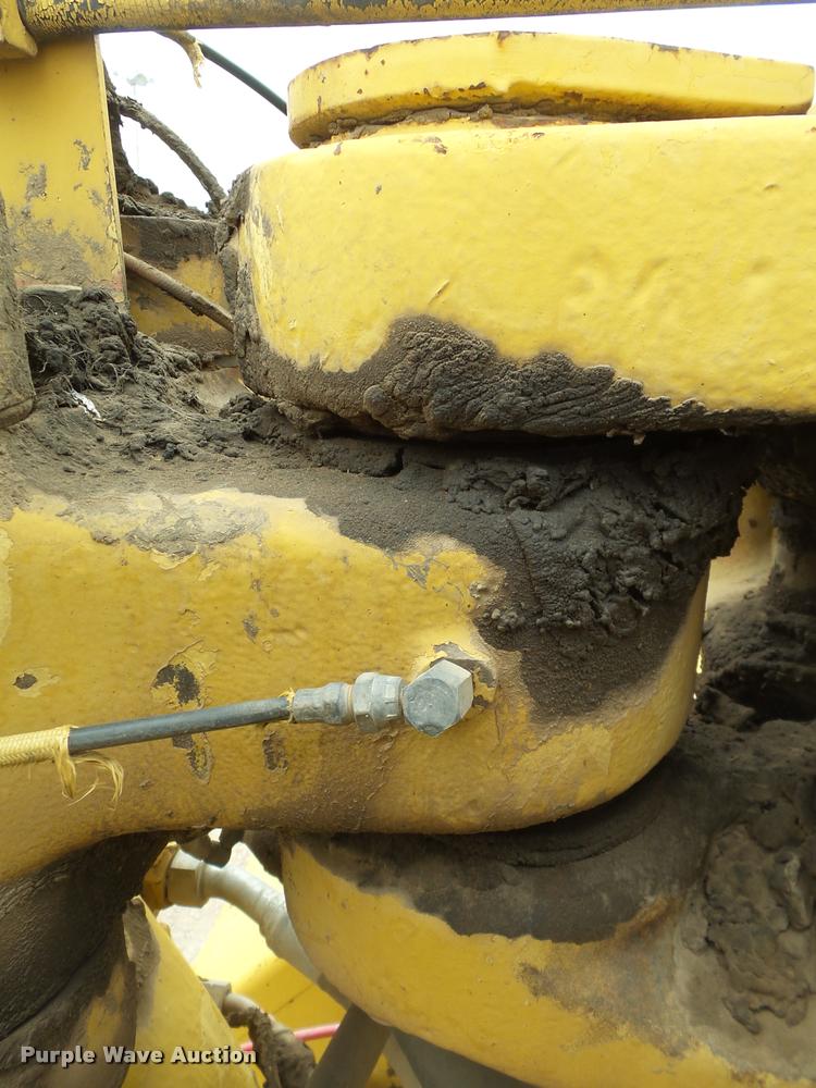 image for item DB0142 1989 Caterpillar 615C elevating scraper