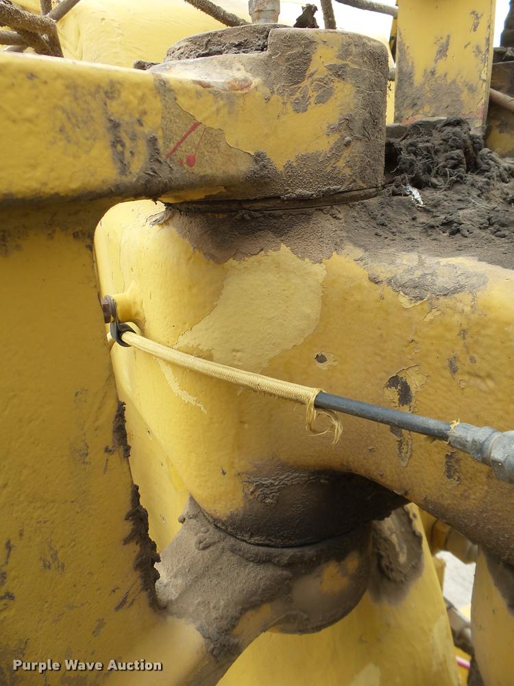 image for item DB0142 1989 Caterpillar 615C elevating scraper