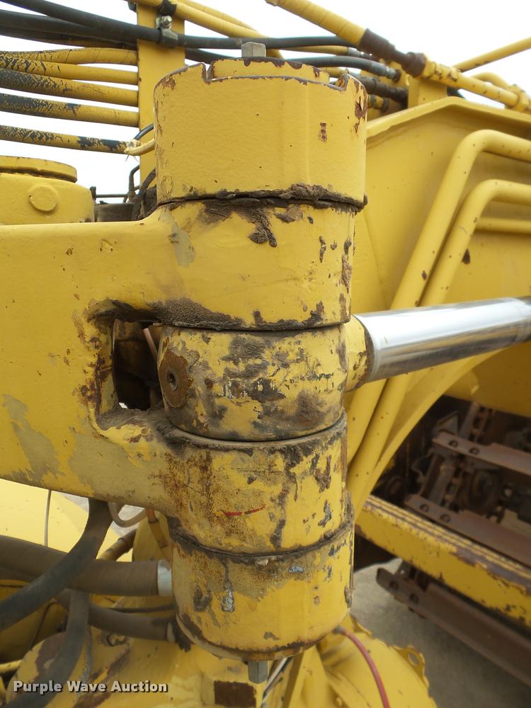 image for item DB0142 1989 Caterpillar 615C elevating scraper