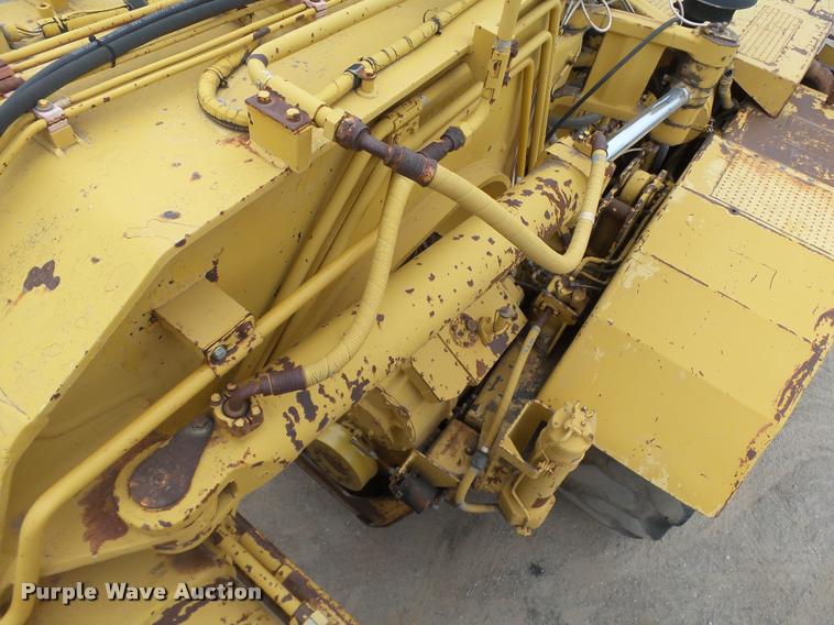 image for item DB0142 1989 Caterpillar 615C elevating scraper