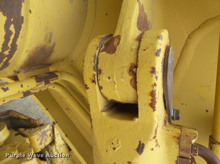 image for item DB0142 1989 Caterpillar 615C elevating scraper