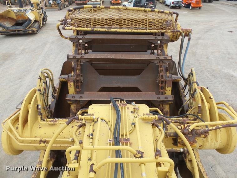 image for item DB0142 1989 Caterpillar 615C elevating scraper