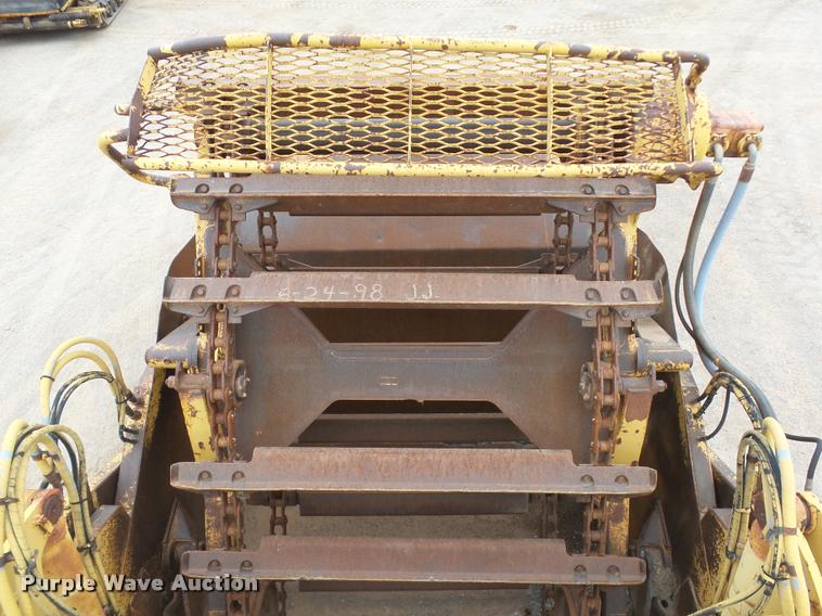 image for item DB0142 1989 Caterpillar 615C elevating scraper