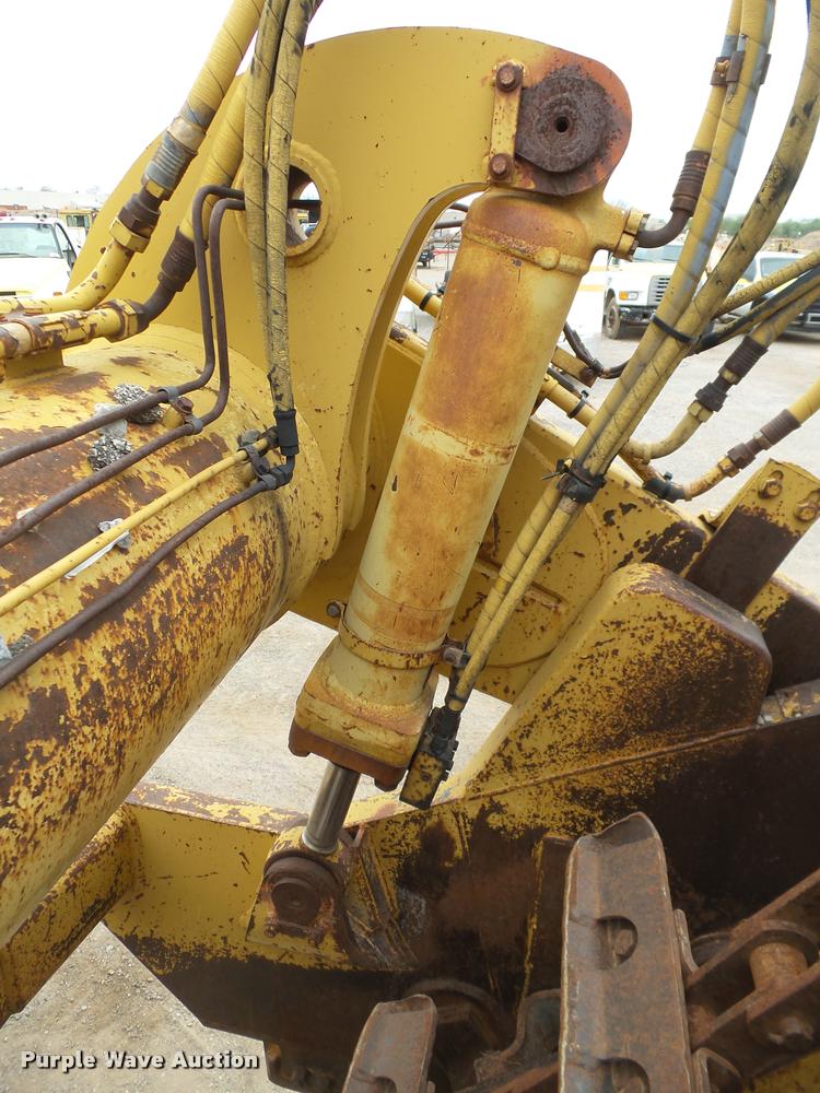 image for item DB0142 1989 Caterpillar 615C elevating scraper