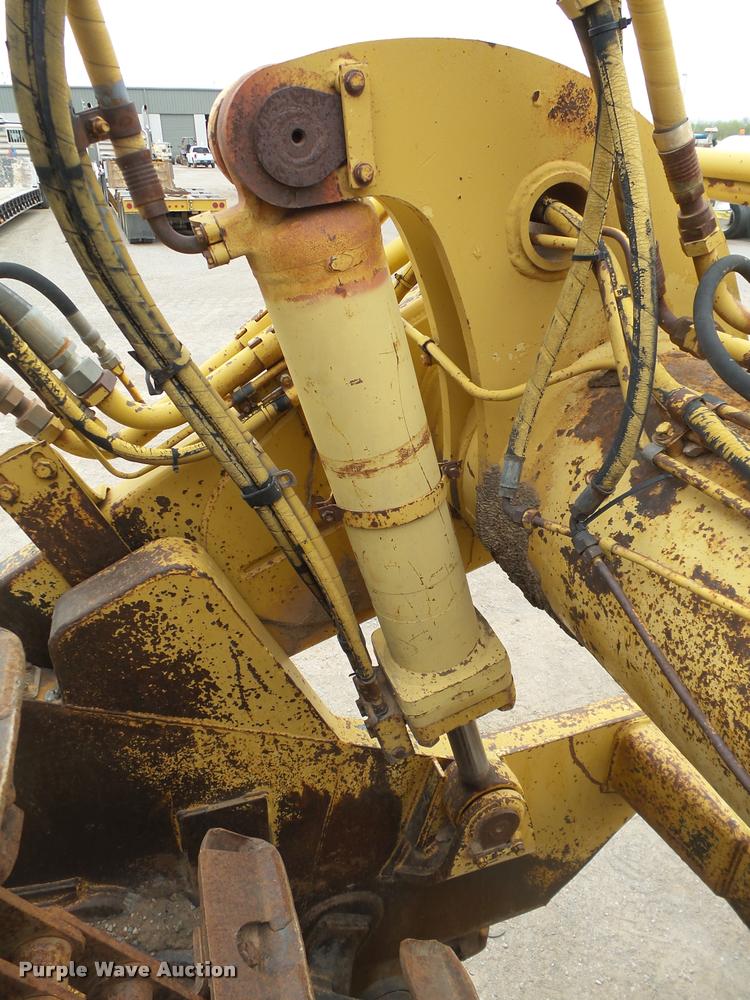 image for item DB0142 1989 Caterpillar 615C elevating scraper