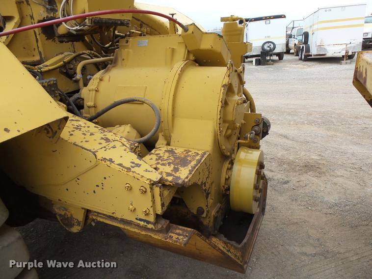 image for item DB0142 1989 Caterpillar 615C elevating scraper