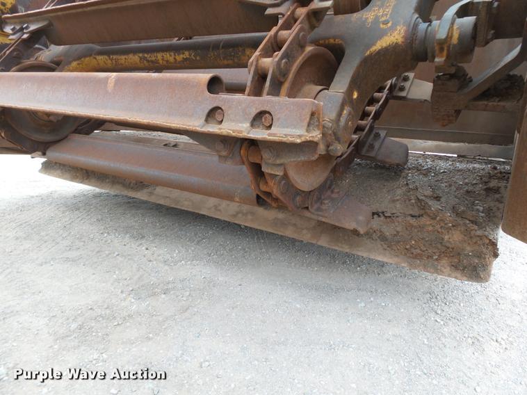 image for item DB0142 1989 Caterpillar 615C elevating scraper