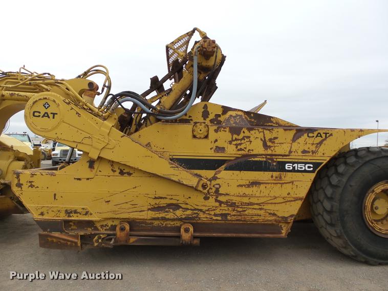 image for item DB0142 1989 Caterpillar 615C elevating scraper