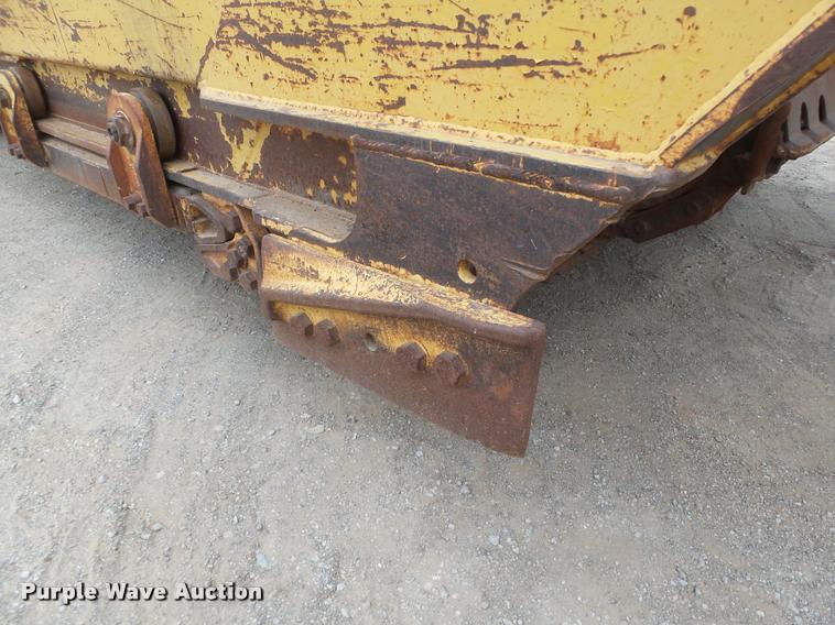 image for item DB0142 1989 Caterpillar 615C elevating scraper