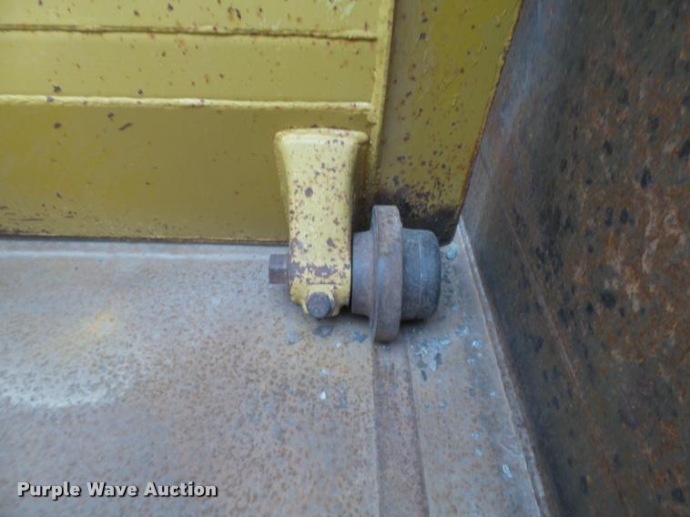 image for item DB0142 1989 Caterpillar 615C elevating scraper